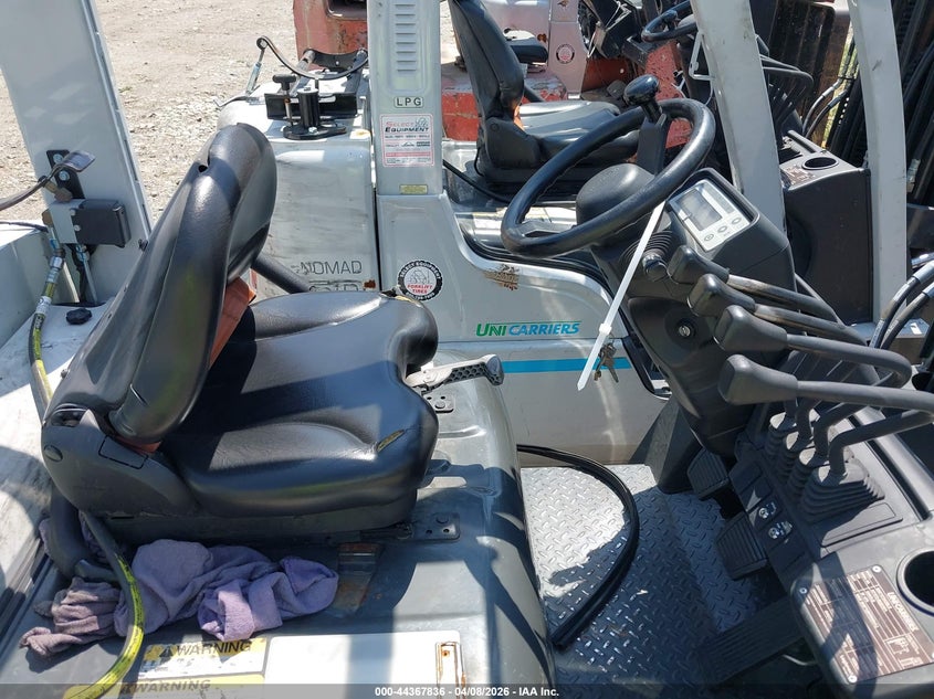 2023 UNICARRIERS AF50LP auction photo 5