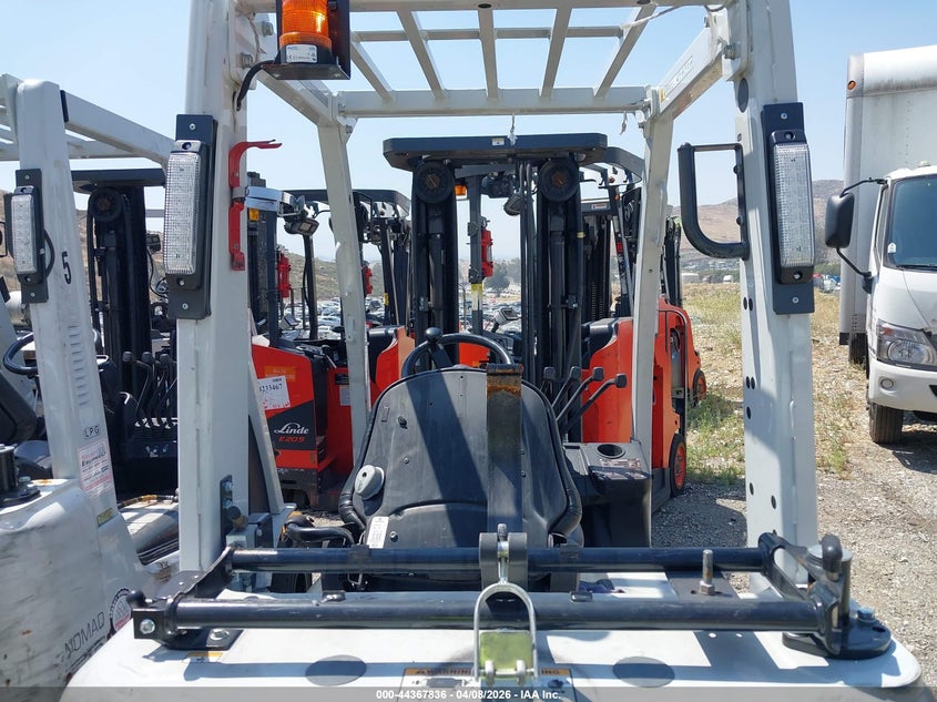 2023 UNICARRIERS AF50LP auction photo 8
