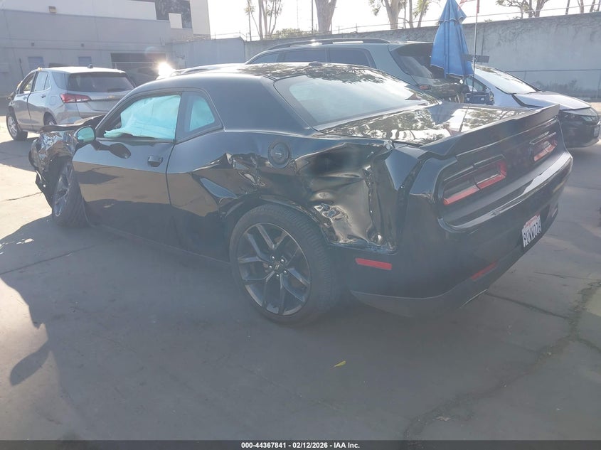 2022 Dodge Challenger Sxt