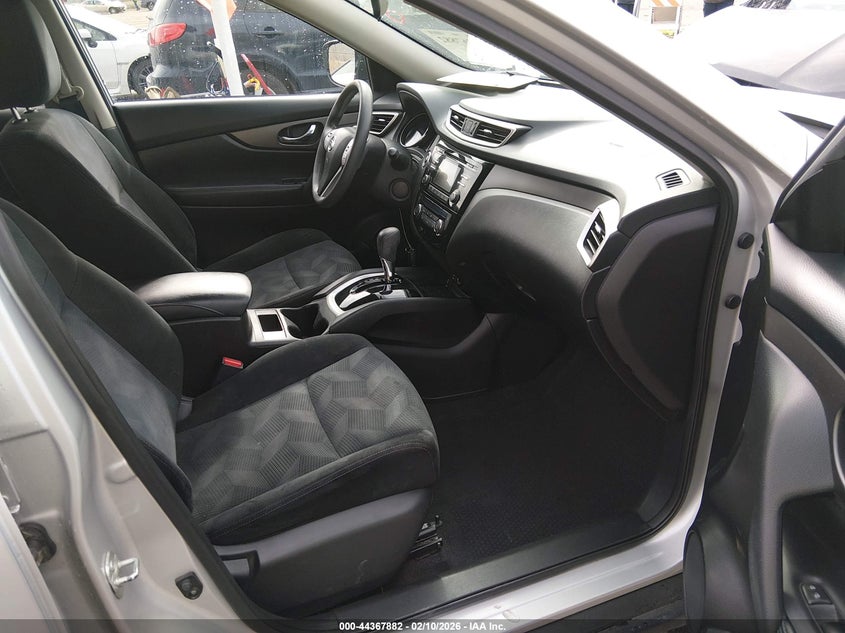 2015 Nissan Rogue Sv