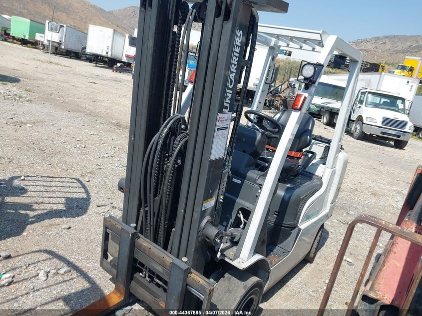 2023 UNICARRIERS AF50LP auction photo 2