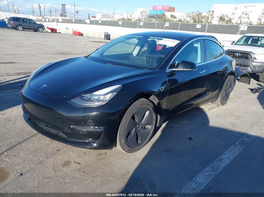 2020 Tesla Model 3 Standard Range Plus Rear-Wheel Drive/Standard Range Rear-Wheel Drive