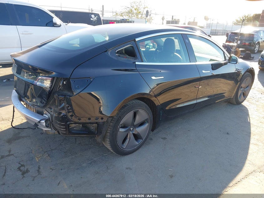2020 Tesla Model 3 Standard Range Plus Rear-Wheel Drive/Standard Range Rear-Wheel Drive