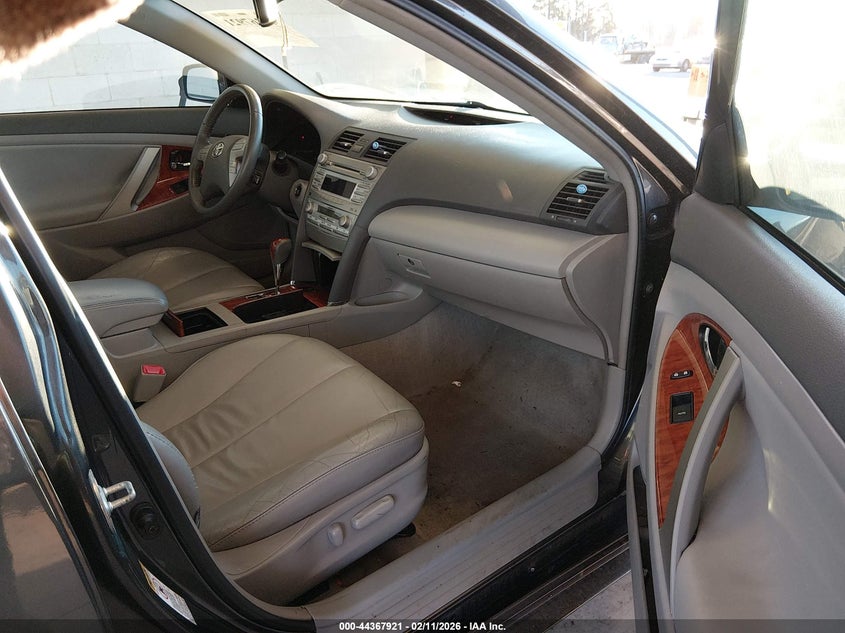2010 Toyota Camry Xle V6