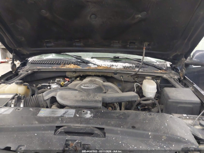 2004 Cadillac Escalade Standard VIN: 1GYEK63N24R121683 Lot: 44367933