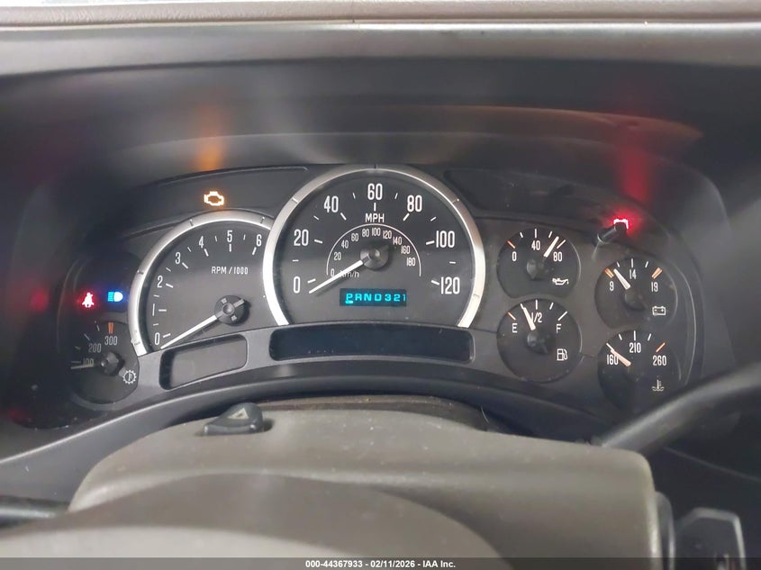 2004 Cadillac Escalade Standard VIN: 1GYEK63N24R121683 Lot: 44367933