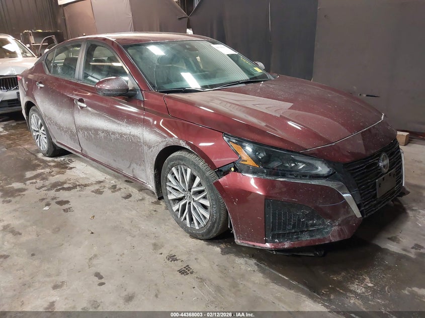 2024 Nissan Altima Sv Fwd