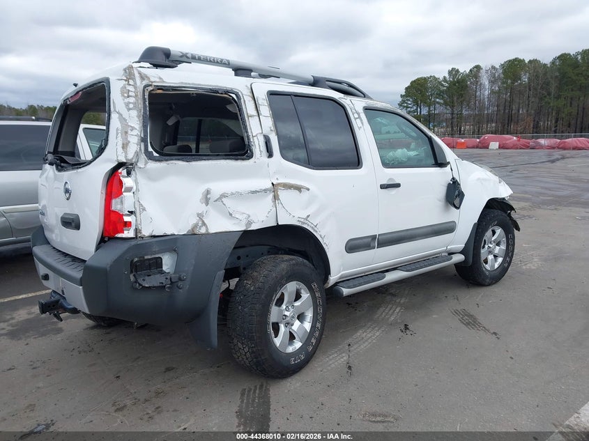 2011 Nissan Xterra S