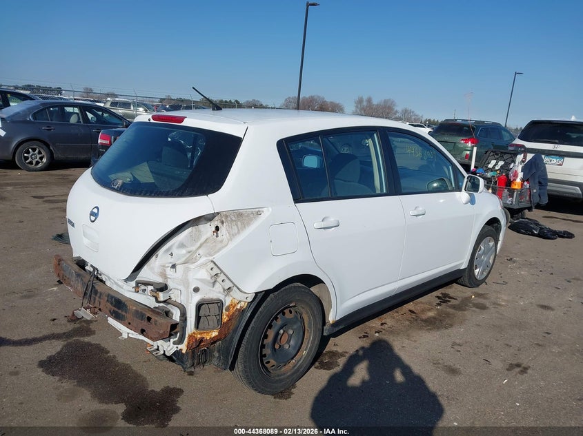 2011 Nissan Versa 1.8S