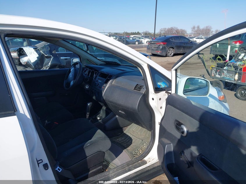 2011 Nissan Versa 1.8S