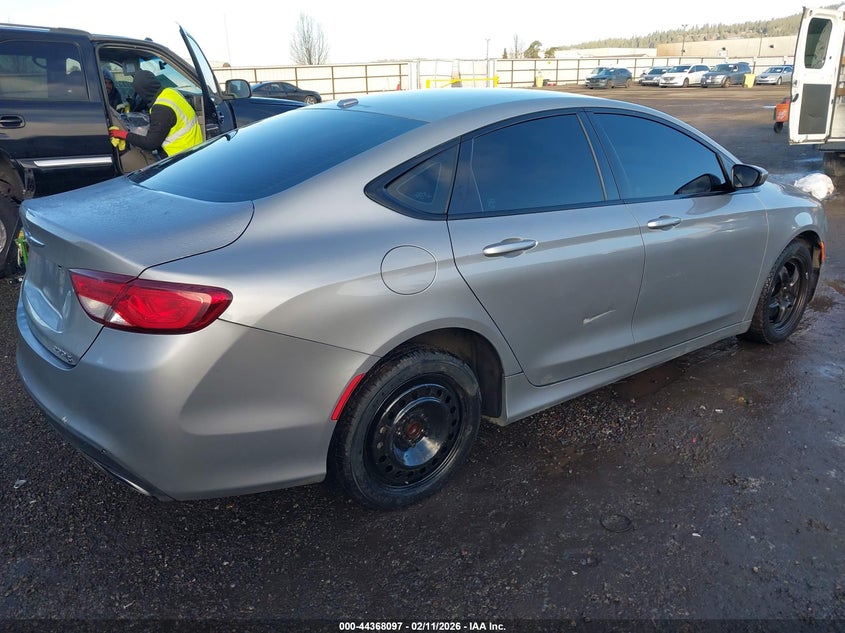 2015 Chrysler 200 S