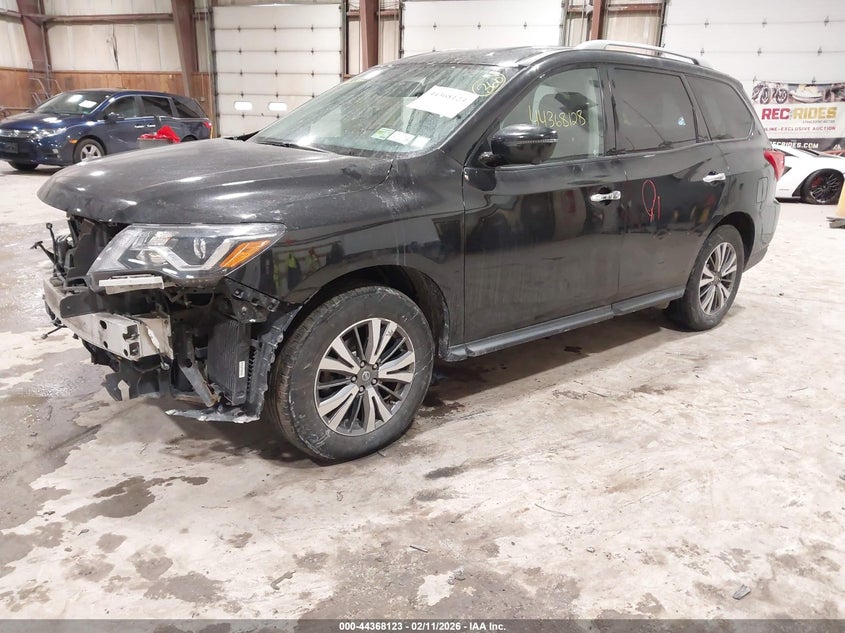 2018 Nissan Pathfinder Sl