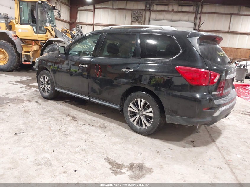 2018 Nissan Pathfinder Sl