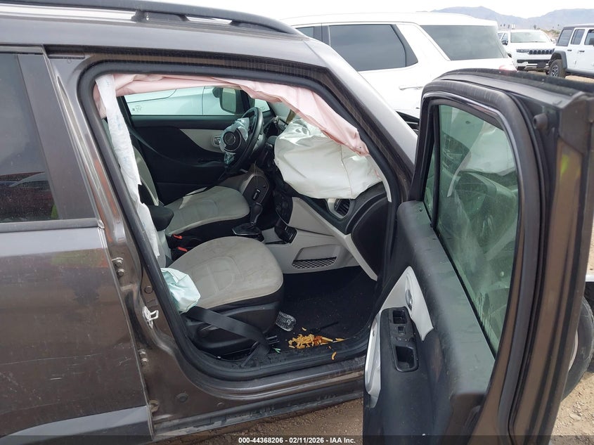 2018 Jeep Renegade Latitude Fwd