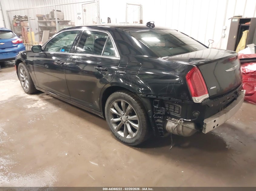 2016 Chrysler 300 Limited
