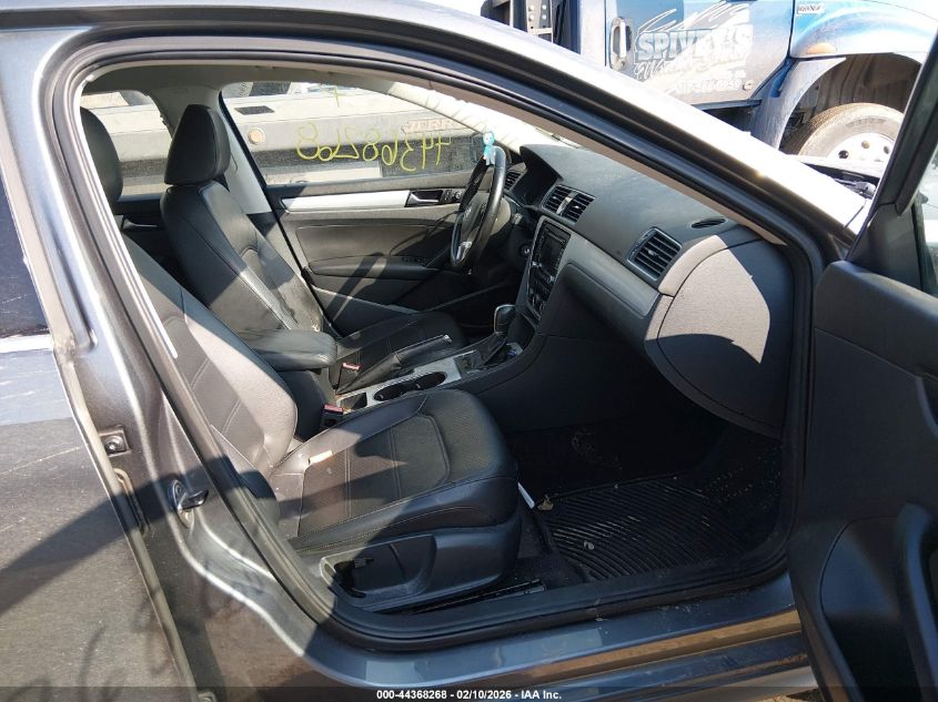 2013 Volkswagen Passat 2.5L Se