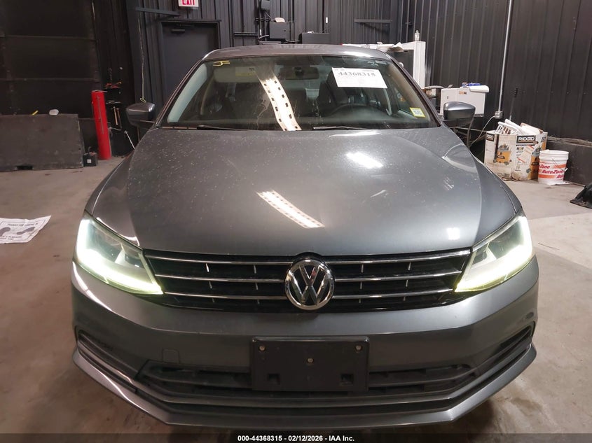 2018 VOLKSWAGEN JETTA VIN: 3VW2B7AJ5JM206123