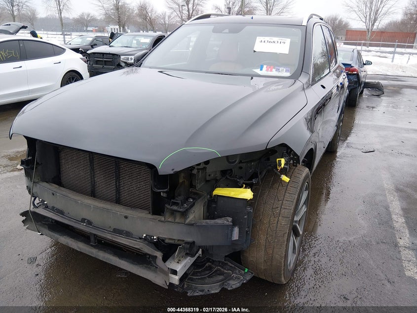 2017 Volvo Xc90 T6 Momentum