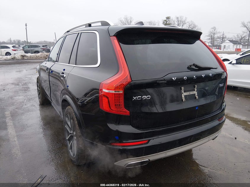2017 Volvo Xc90 T6 Momentum