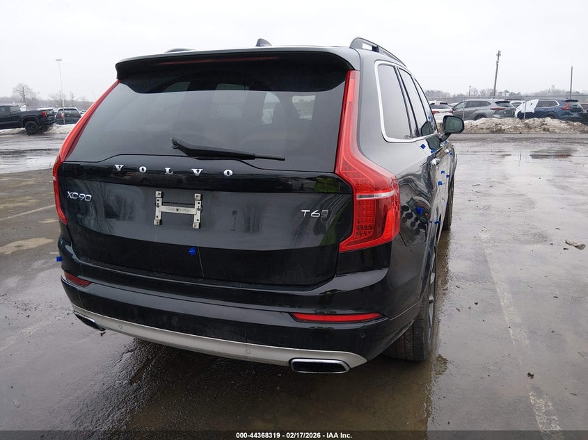 2017 Volvo Xc90 T6 Momentum