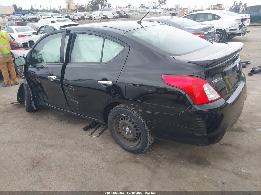 2017 Nissan Versa 1.6 Sv