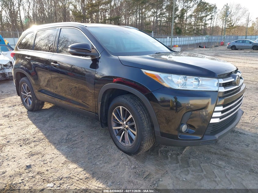 2019 Toyota Highlander Xle