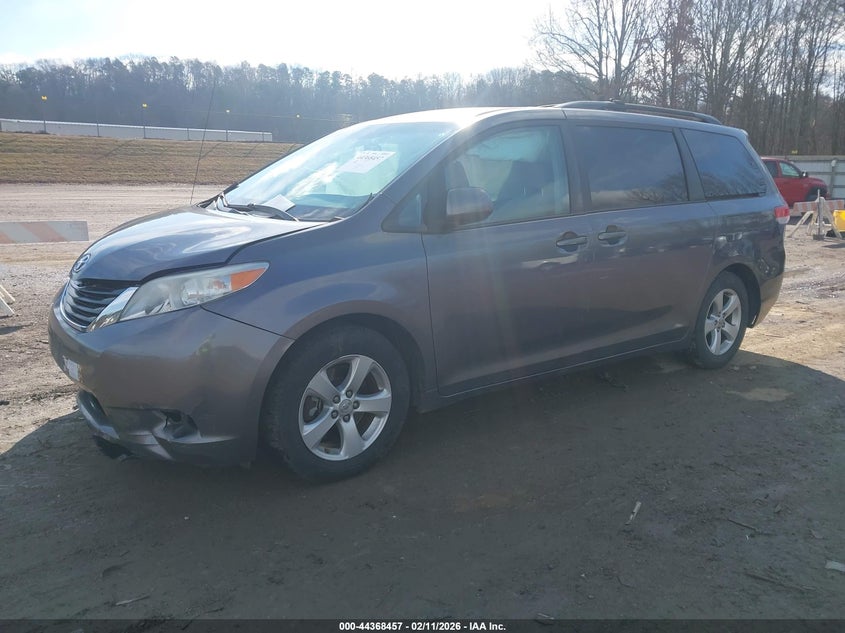 2011 Toyota Sienna Le V6