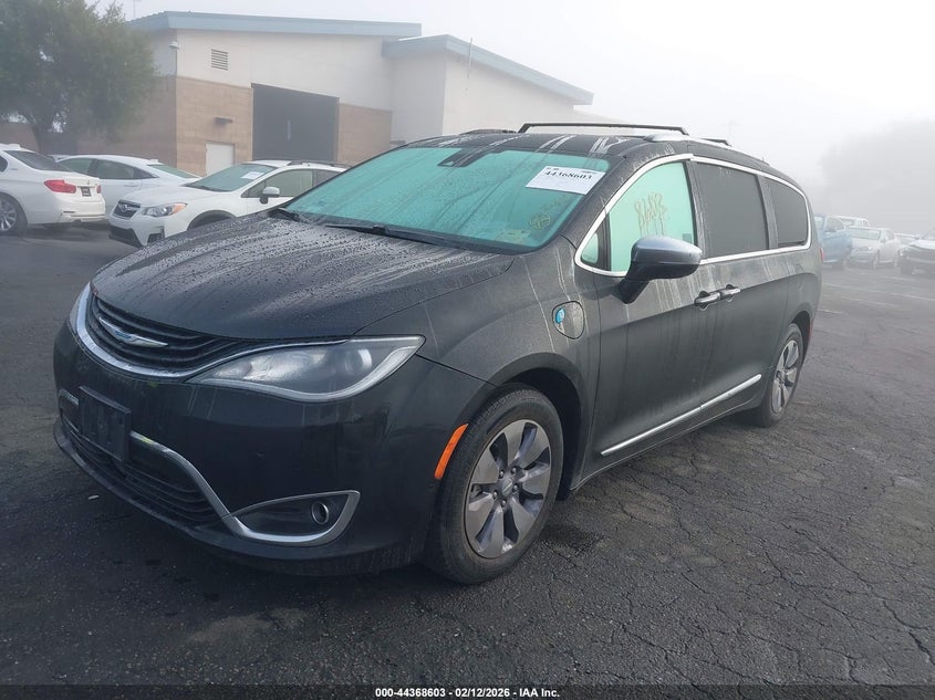 2018 Chrysler Pacifica Hybrid Limited