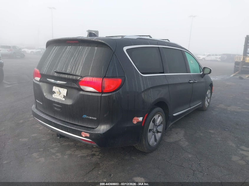 2018 Chrysler Pacifica Hybrid Limited