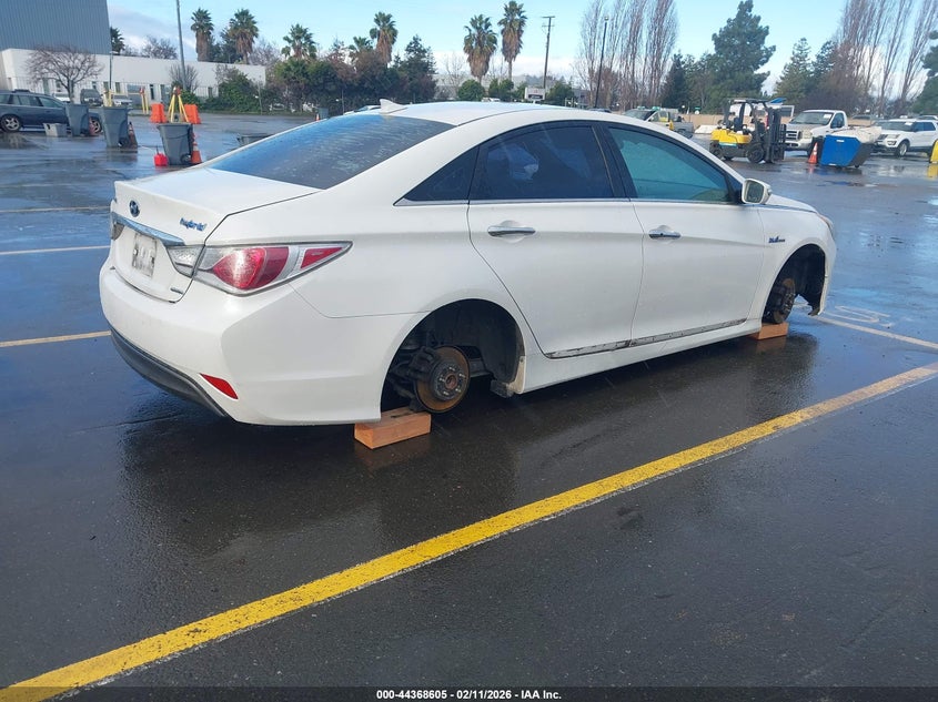 2013 Hyundai Sonata Hybrid Limited