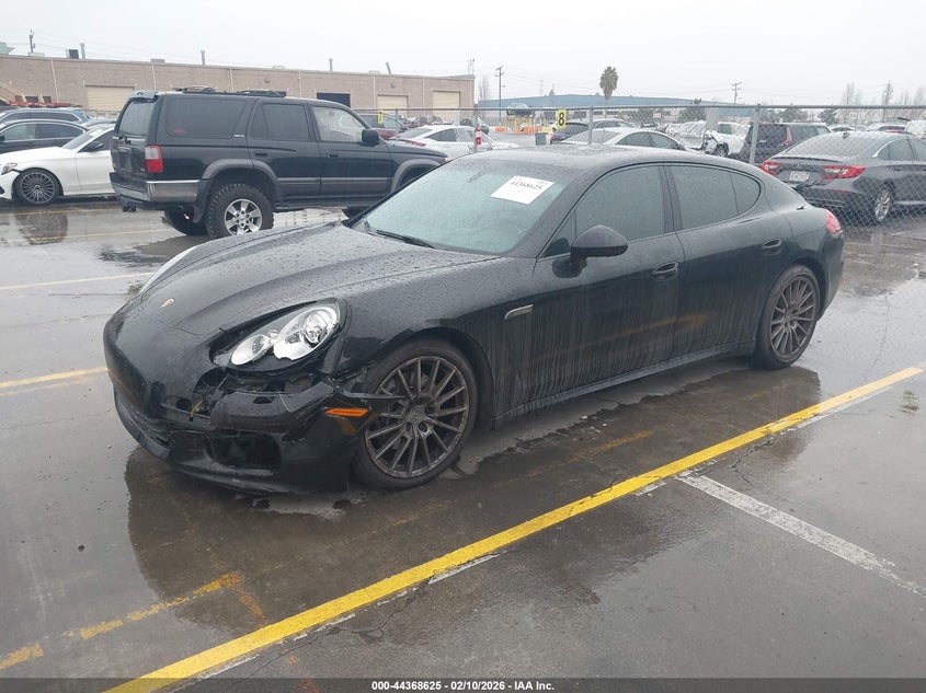 2014 Porsche Panamera 4