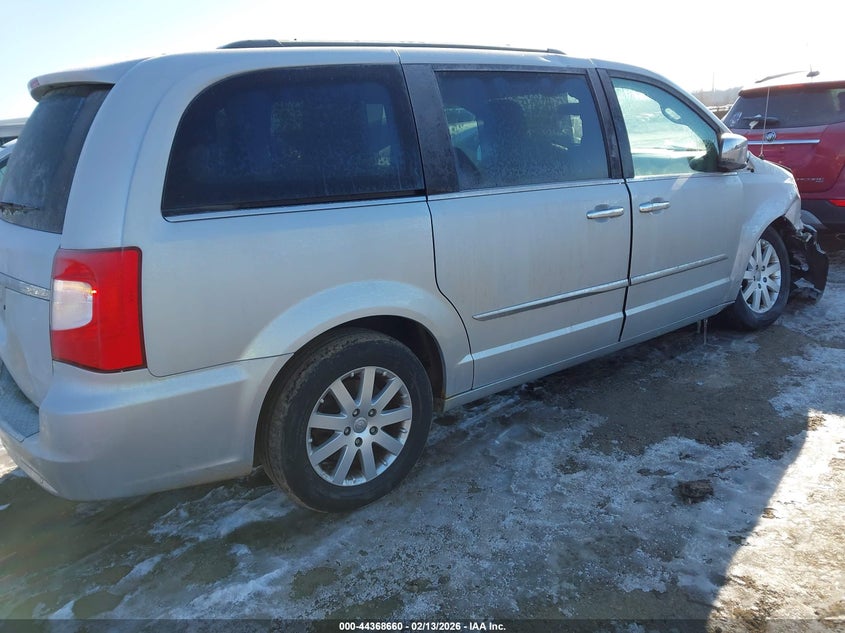 2012 Chrysler Town & Country Touring-L