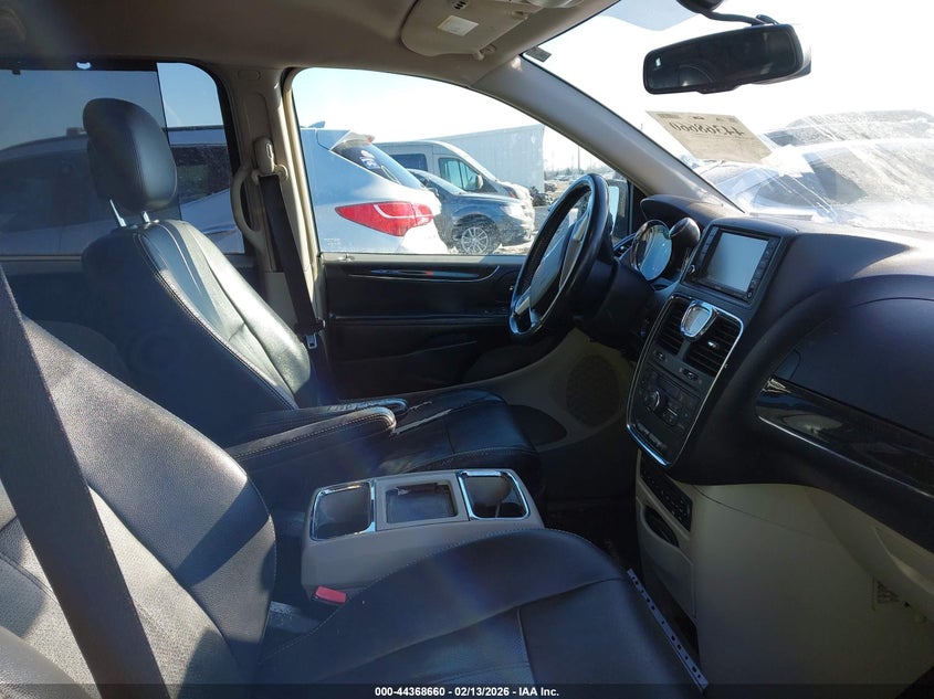 2012 Chrysler Town & Country Touring-L