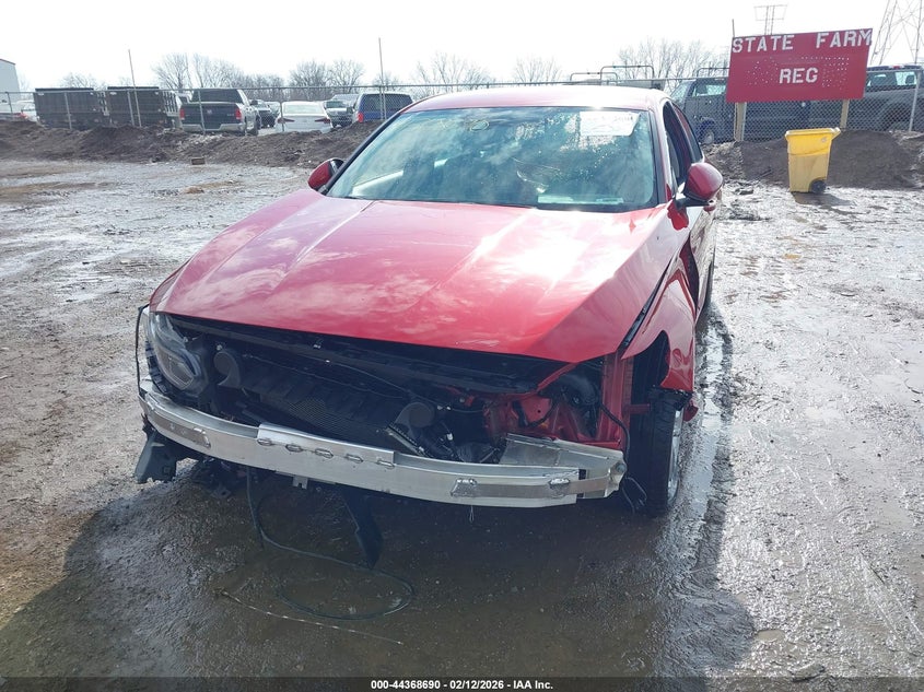 VIN 1HGCV1F11KA131957 2019 HONDA ACCORD LX