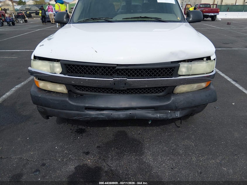 2004 Chevrolet Tahoe Ls VIN: 1GNEC13V24R182254 Lot: 44368909