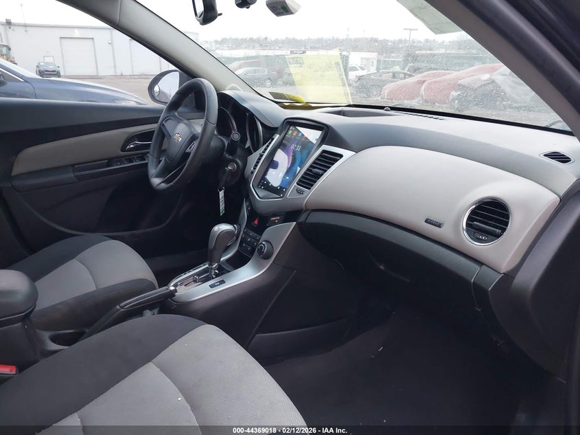 2014 Chevrolet Cruze Ls Auto