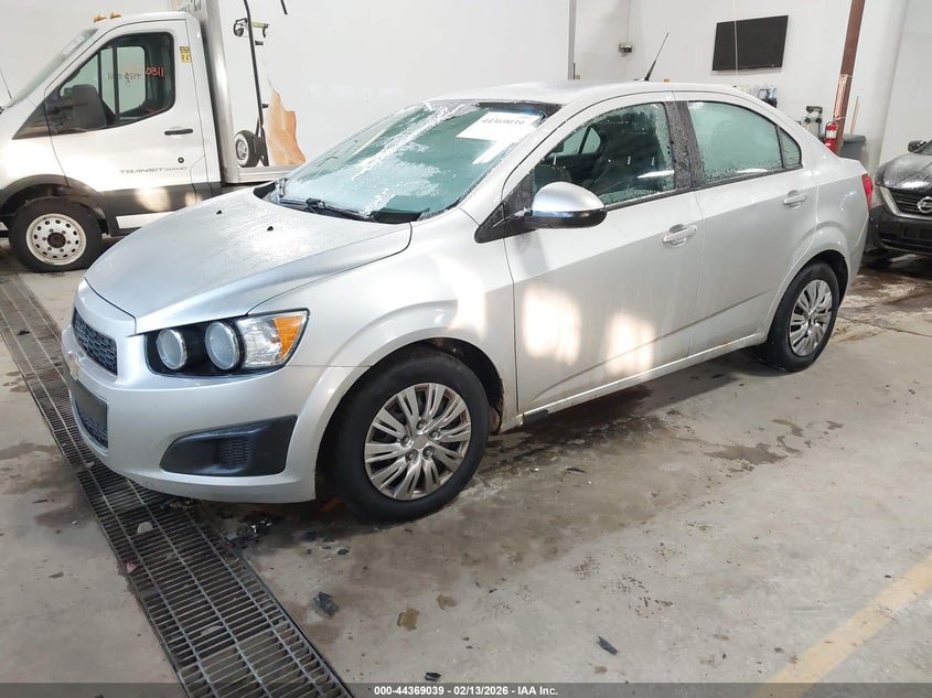2013 Chevrolet Sonic Ls Auto