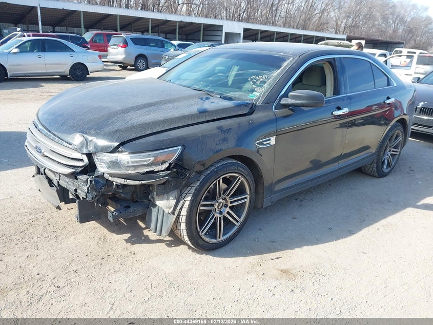 2018 Ford Taurus Se