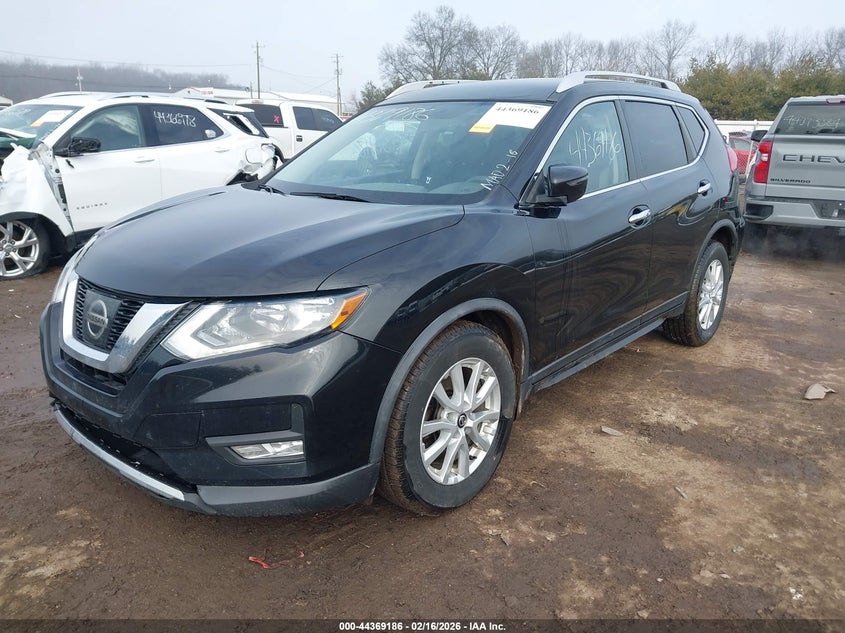 2017 Nissan Rogue Sv