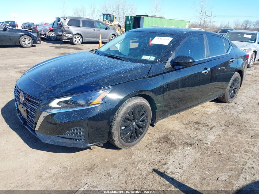 2025 Nissan Altima Sv Fwd