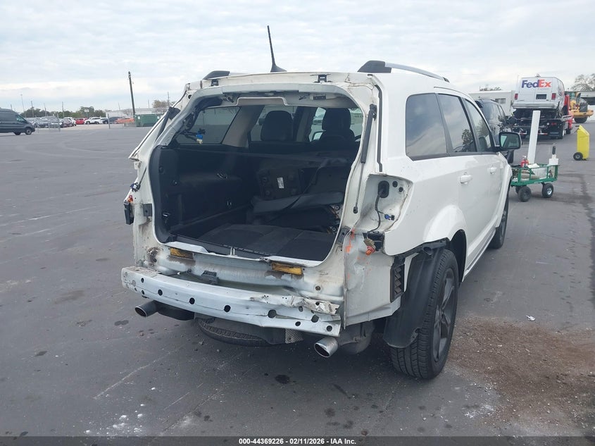 2018 Dodge Journey Crossroad