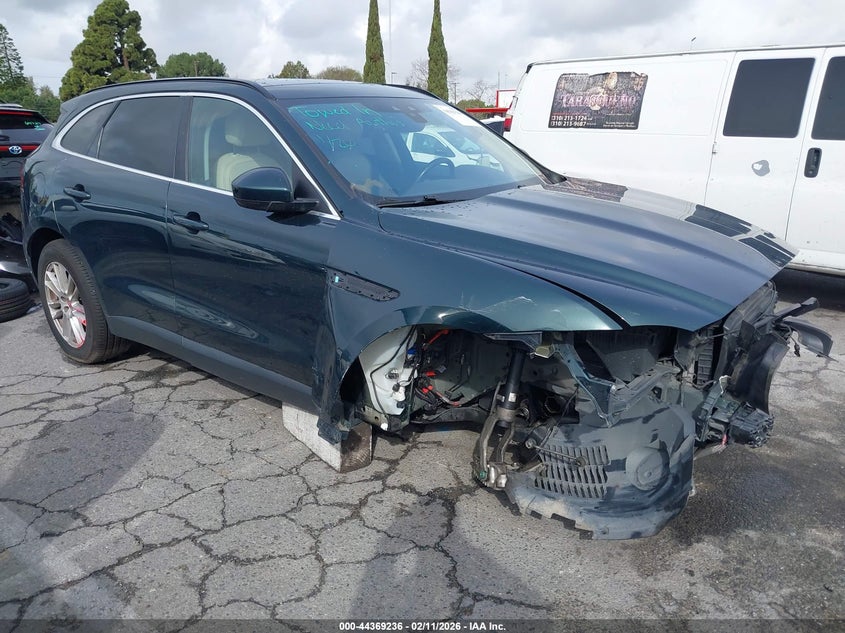 2017 Jaguar F-Pace 35T Prestige