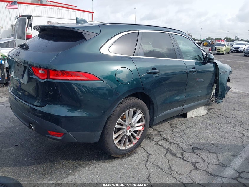 2017 Jaguar F-Pace 35T Prestige