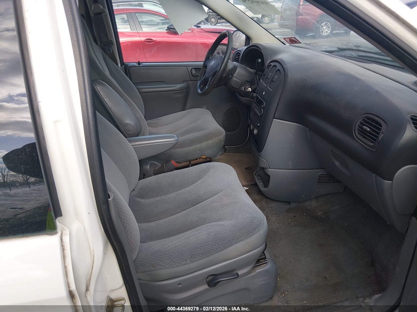 2005 Dodge Caravan Se