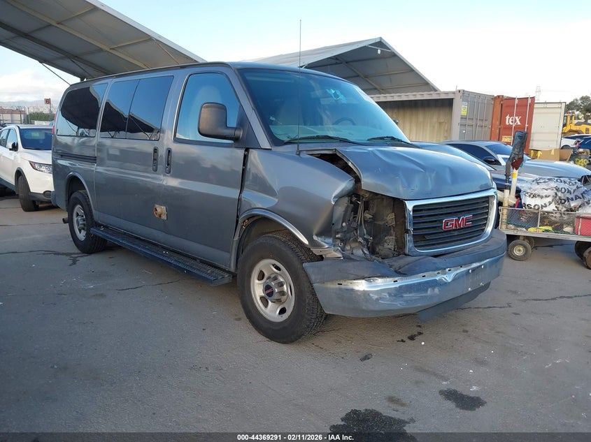 2013 GMC Savana 2500 Lt