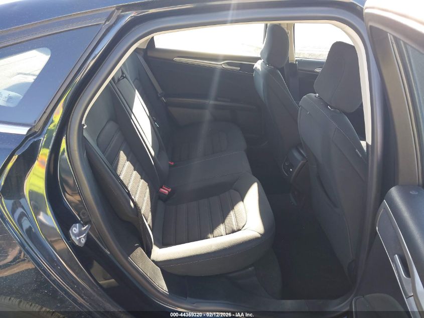 2020 Ford Fusion Se VIN: 3FA6P0HD5LR170054 Lot: 44369320