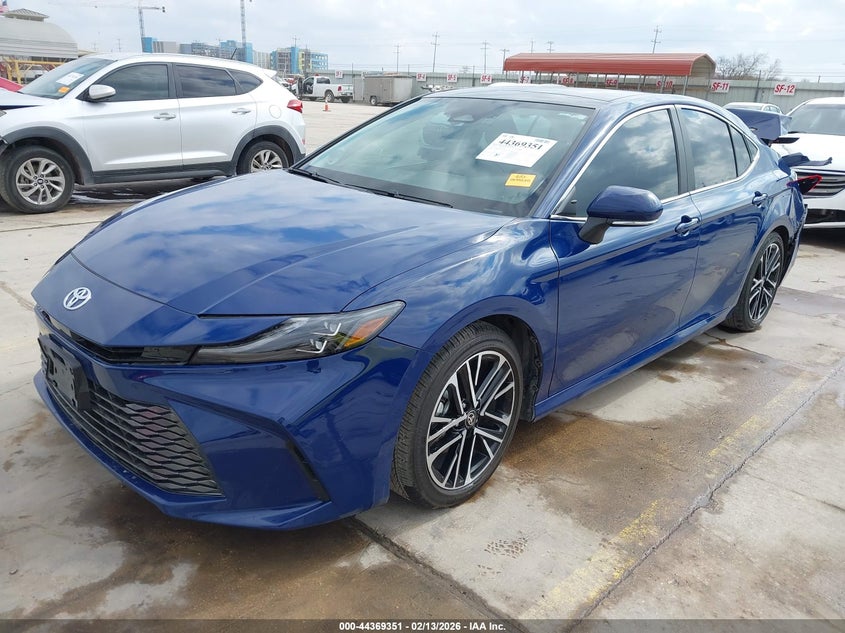 2025 Toyota Camry Xle