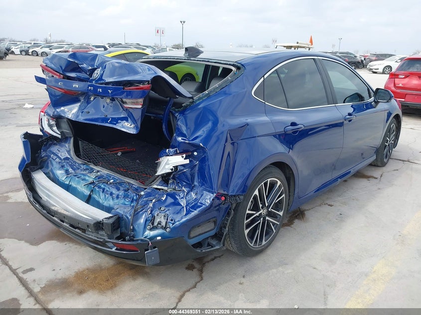 2025 Toyota Camry Xle