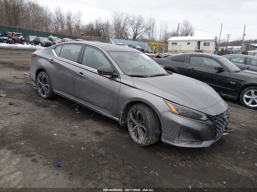 2023 Nissan Altima Sr Intelligent Awd