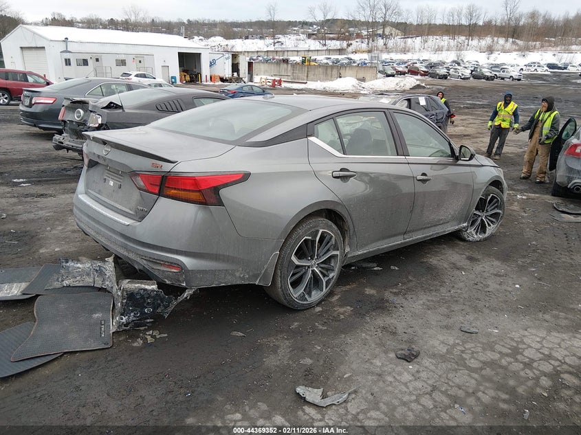 2023 Nissan Altima Sr Intelligent Awd